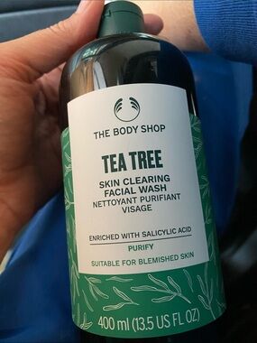 New The Body Shop Tea Tree Skin Clearing Facial Wash - 400 ml